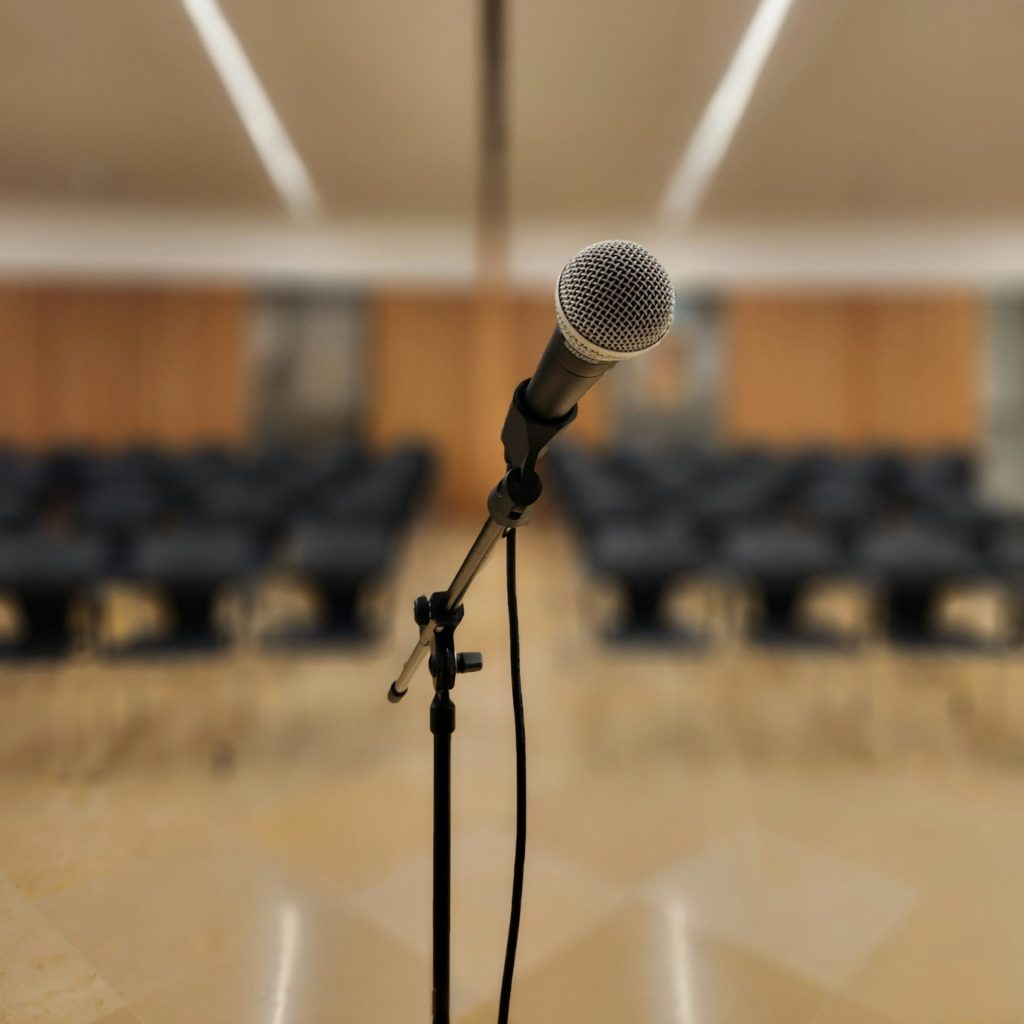 Puhujakeikat ja luennot kokeneelta yrittäjältä ja exitin tehneeltä Kaisa Pihlajaniemieltä